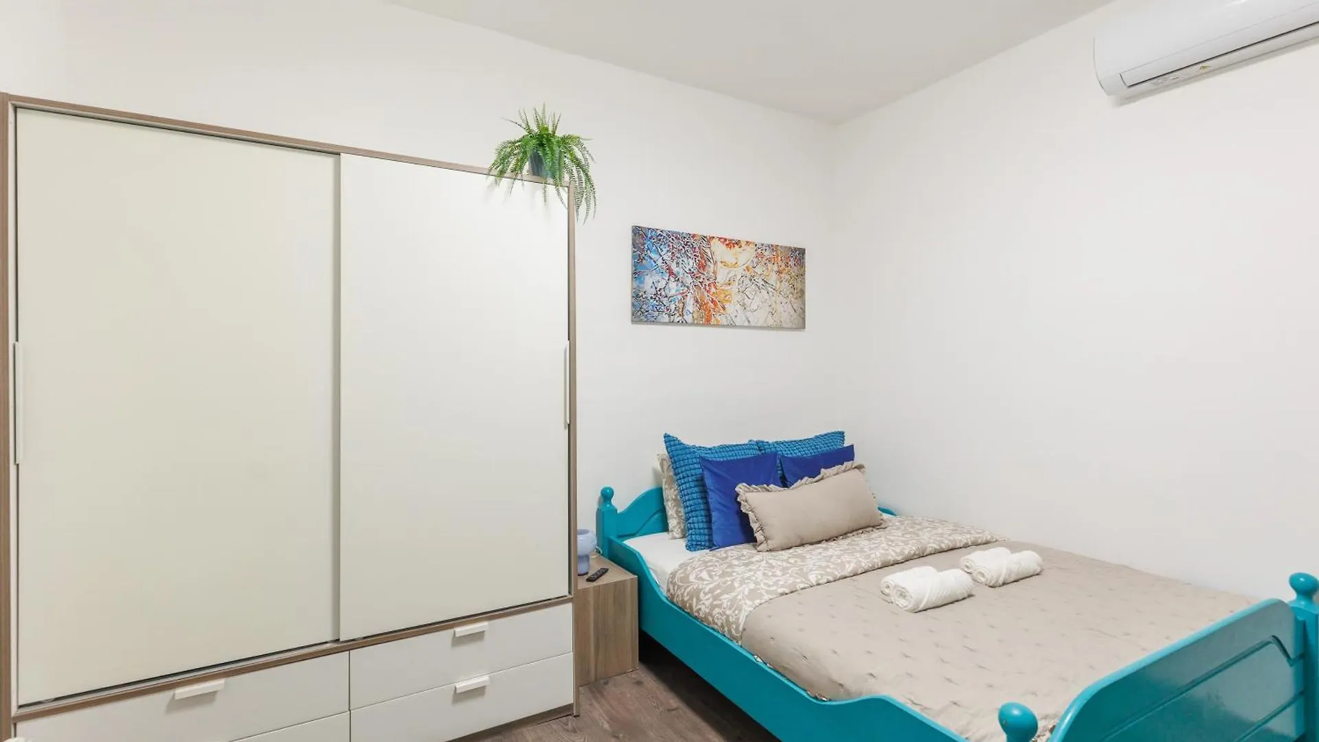 Turquoise Apartment Budapest